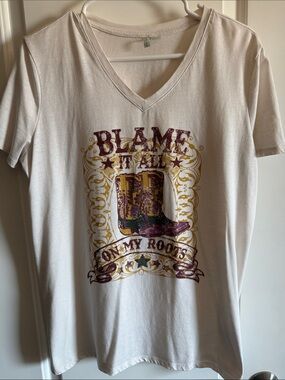 Cato White V-Neck Tee with Purple and Gold Graphic Western Graphic